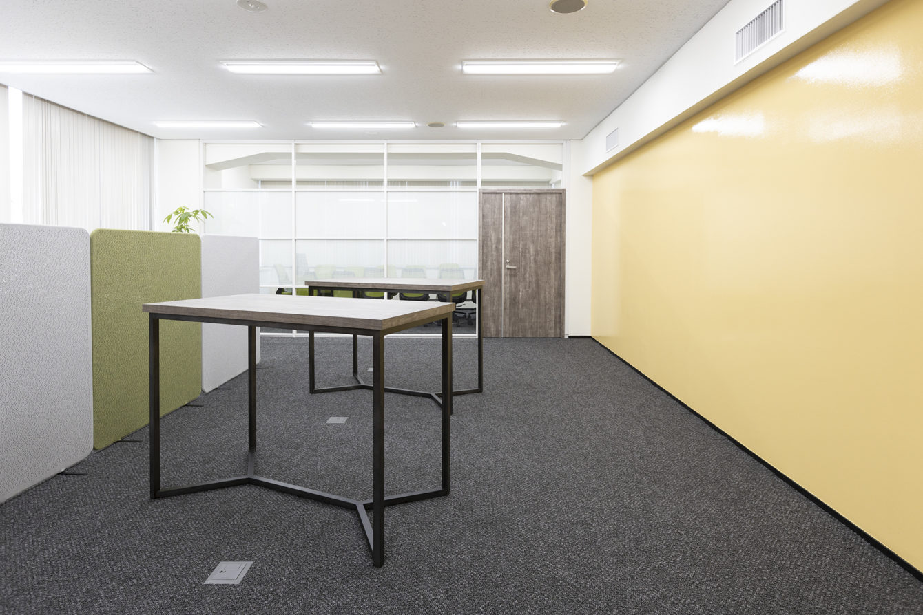 新東通信 東京本社 東京都のオフィスのデザイン施工事例 | 店舗設計施工.com
