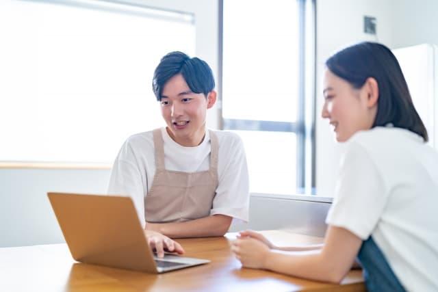 周辺環境をリサーチする