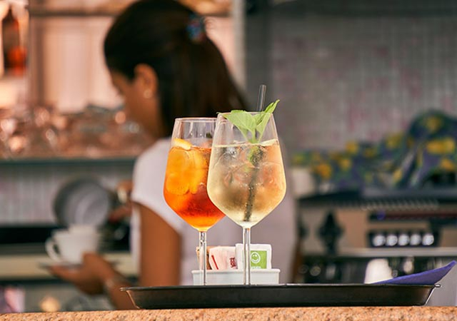 小さなカフェの強みとは